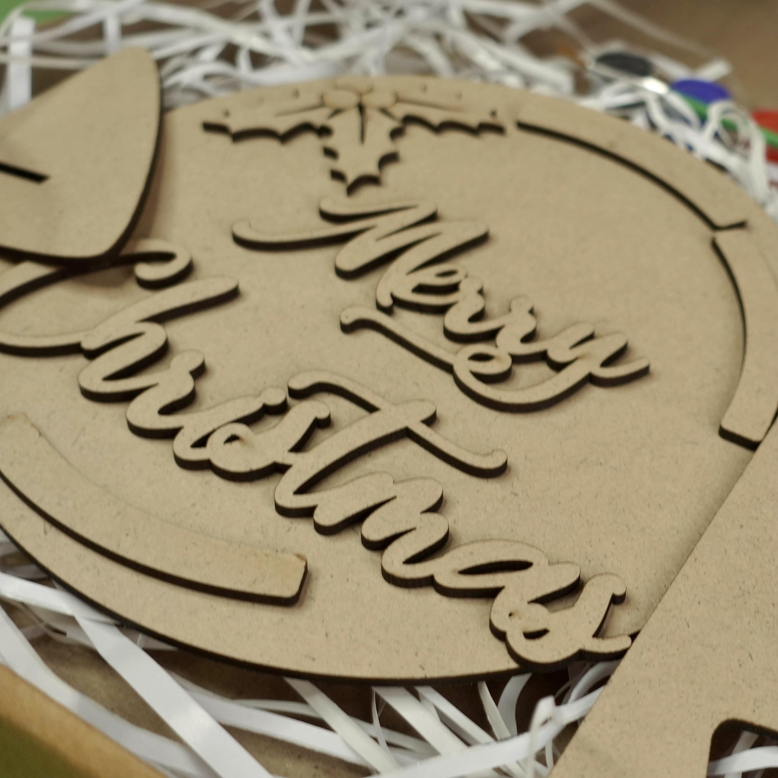 DIY Christmas Kit: Merry Christmas Plaque 02