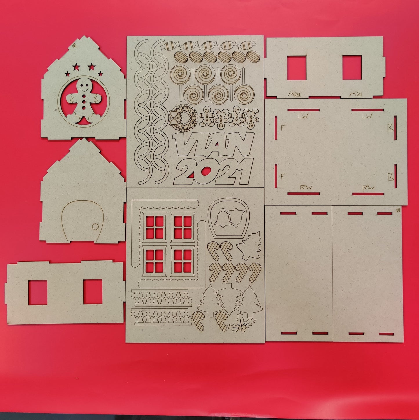DIY Christmas Gingerbread House for Kids
